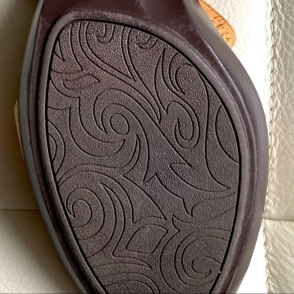 🦋Croft & Barrel heel sandals cork gold Sz 10 - Picture 7 of 10